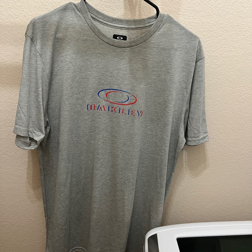 Oakley Mens tee